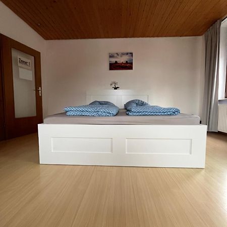 Gemuetliche Wohnung In Ruhiger Lage Karlsruhe Kültér fotó